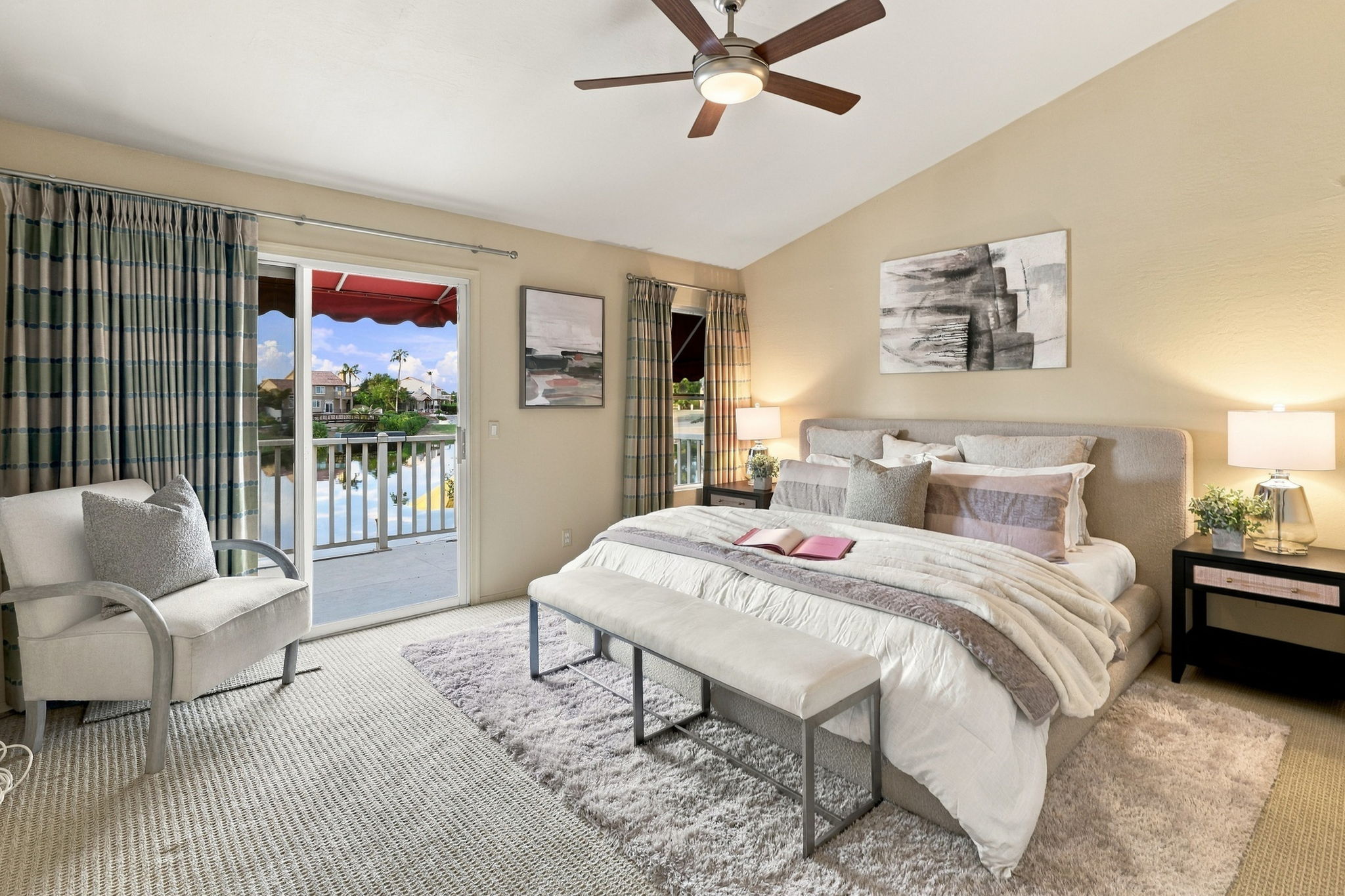 2094 W Peninsula Cir gallery photo 5